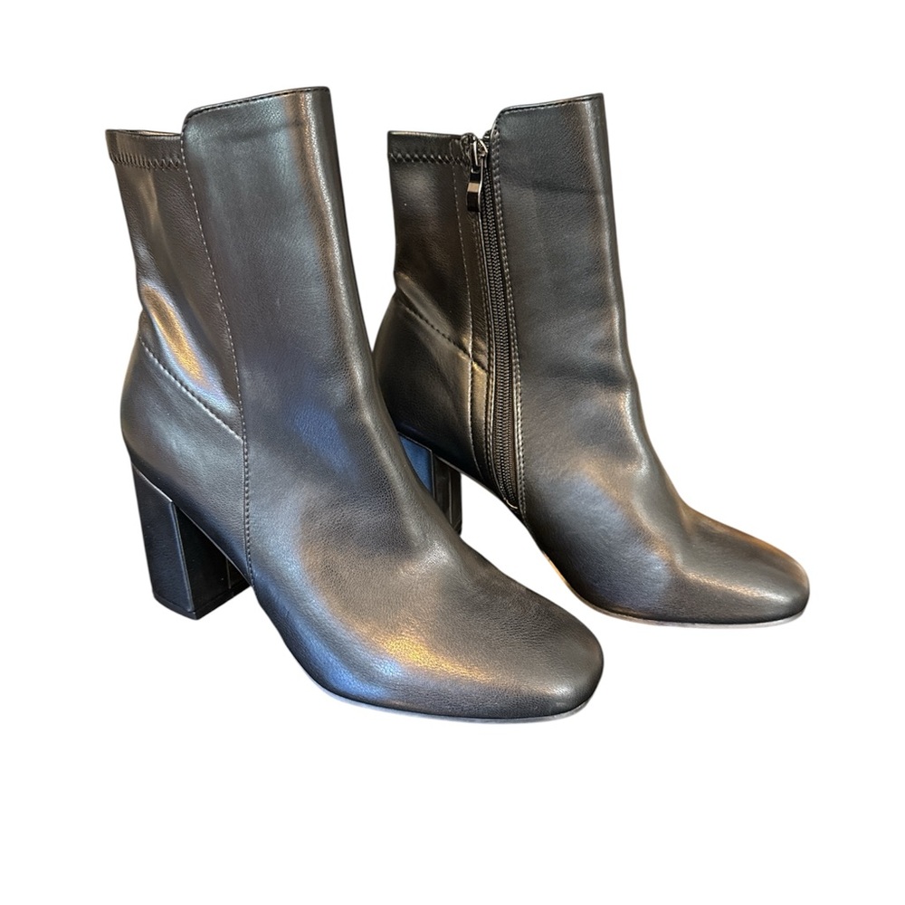 Mia Women's Krysta Ankle Boots Black Faux Leather Side Zip Block Heel 8.5 Fall